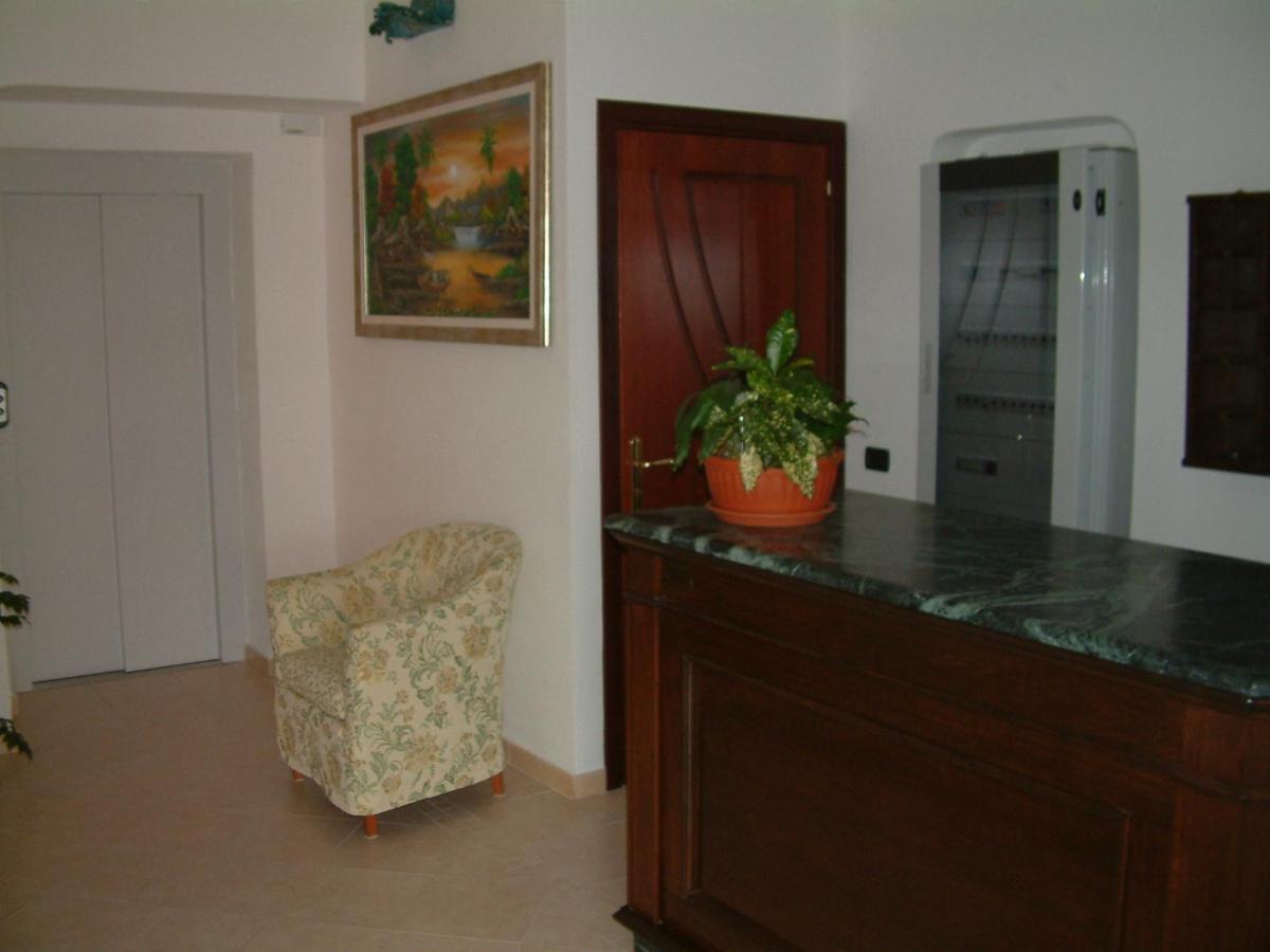 Scano Comfort Inn Santa Teresa Gallura Eksteriør bilde