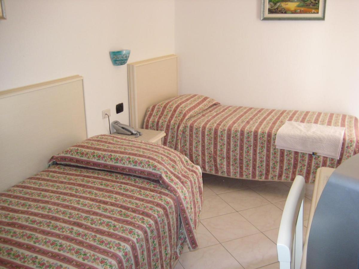 Scano Comfort Inn Santa Teresa Gallura Eksteriør bilde