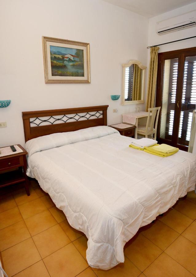 Scano Comfort Inn Santa Teresa Gallura Eksteriør bilde