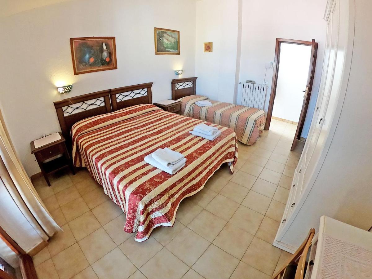 Scano Comfort Inn Santa Teresa Gallura Eksteriør bilde