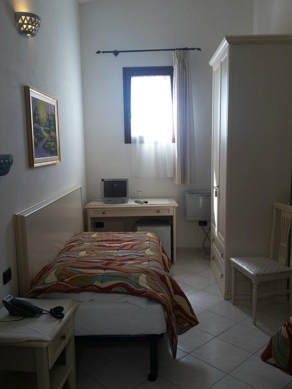 Scano Comfort Inn Santa Teresa Gallura Eksteriør bilde
