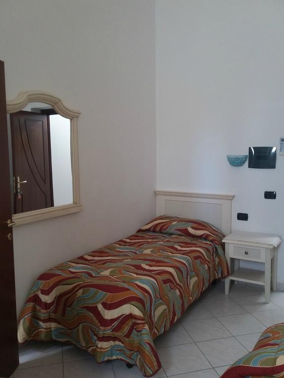 Scano Comfort Inn Santa Teresa Gallura Eksteriør bilde